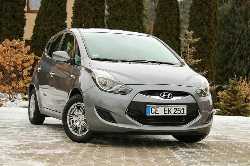 Używany Hyundai ix20 Edition 90 KM (66 kW) 2012 Szary (metalik, perła) Hatchback