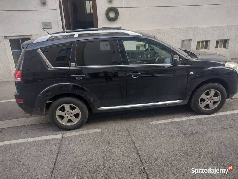 Czarny Używany 2009 Citroën C-Crosser SUV | 16 000 zł - Obraz 1/4