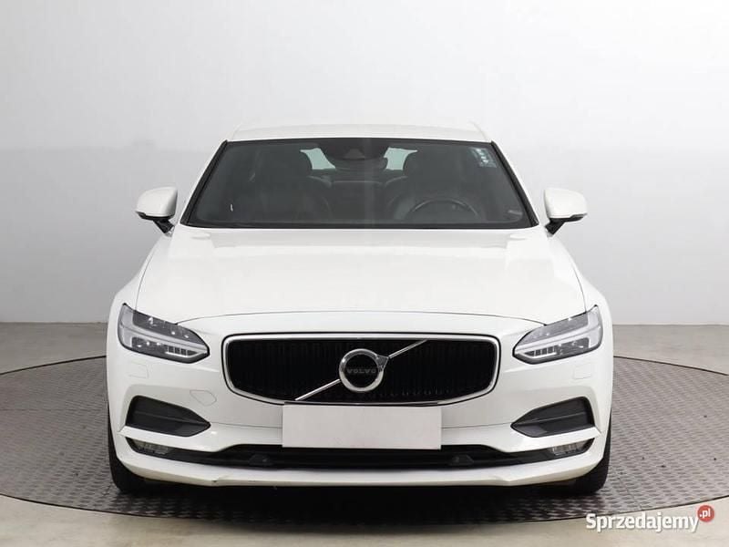Używany Volvo S90 2018 Biały Sedan/Limuzyna
