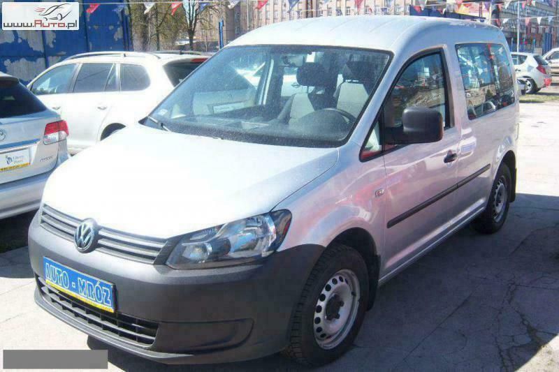 Używany VW Caddy 75 KM (55 kW) 2010 Srebrny (metalik) Minivan