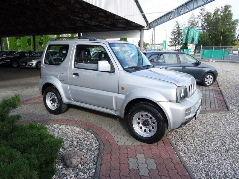 Używany Suzuki Jimny Comfort 85 KM (62 kW) 2007 Srebrny SUV