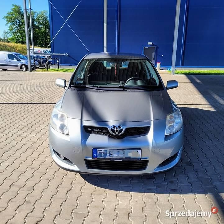 Szary Używany 2009 Toyota Auris Hatchback | 21 500 zł (Uczciwa cena) - Obraz 1/4