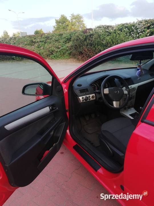 Używany Opel Astra Enjoy 90 KM (66 kW) 2007