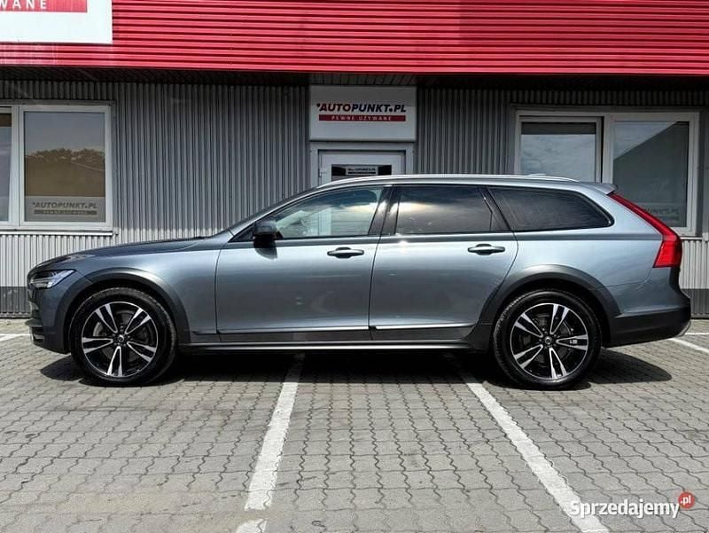 Używany 2019 Volvo V90 CC Kombi | 124 900 zł - Obraz 1/4