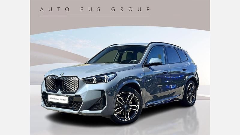 Szary storm bay bmw individual metalizowany Używany 2024 BMW iX1 Comfort Edition SUV | 199 900 zł - Obraz 1/3
