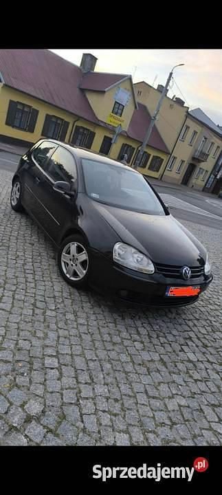 Czarny Używany 2006 VW Golf V Hatchback | 6200 zł (Uczciwa cena) - Obraz 1/4