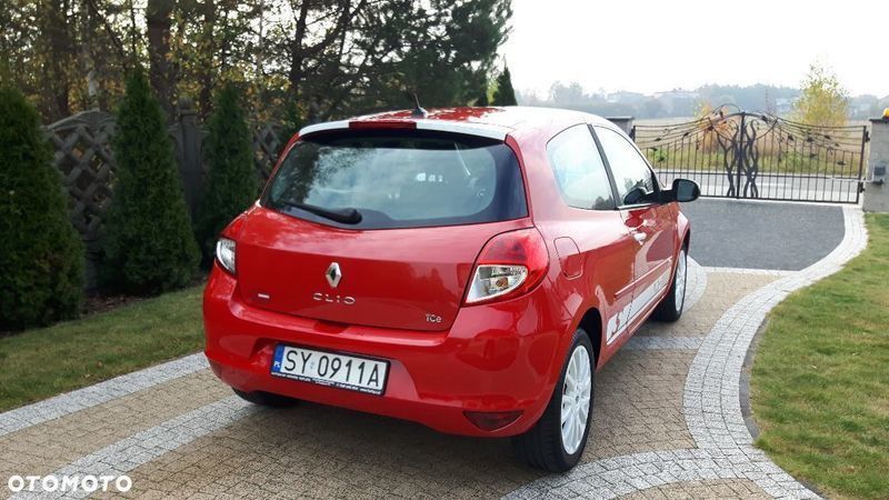 💰 Używane Renault Clio III 1.2 Benzyna 100 KM (2012) w