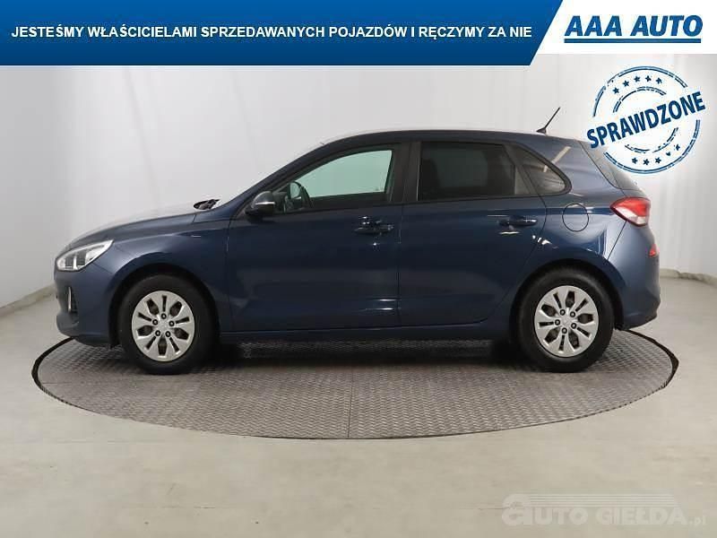 Używany Hyundai i30 2017 Błękitny