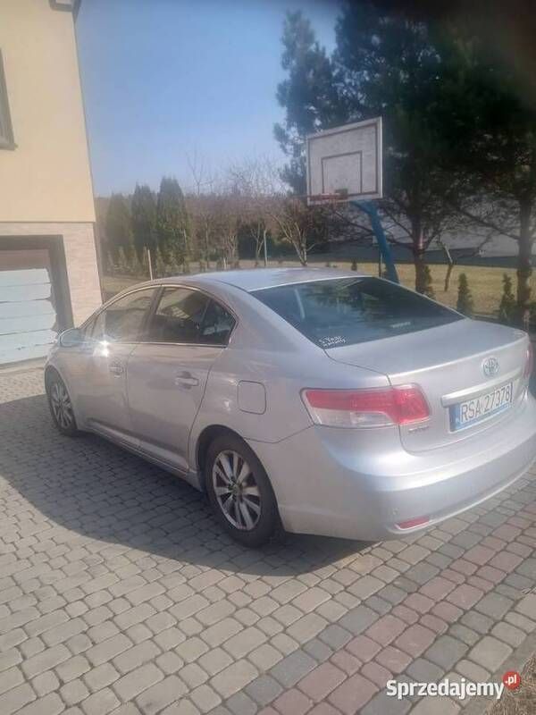 Używany 2009 Toyota Avensis | 15 000 zł (Dość drogi) - Obraz 1/4