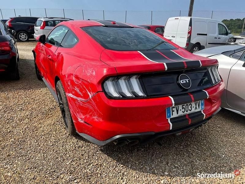 Używany Ford Mustang GT Fastback 2018 Czerwony Coupe