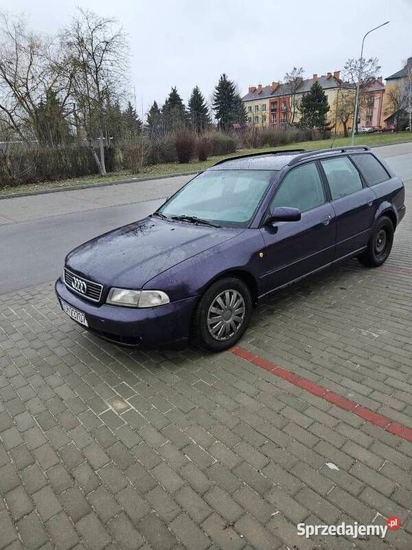 Używany Audi A4 1998 Sedan/Limuzyna