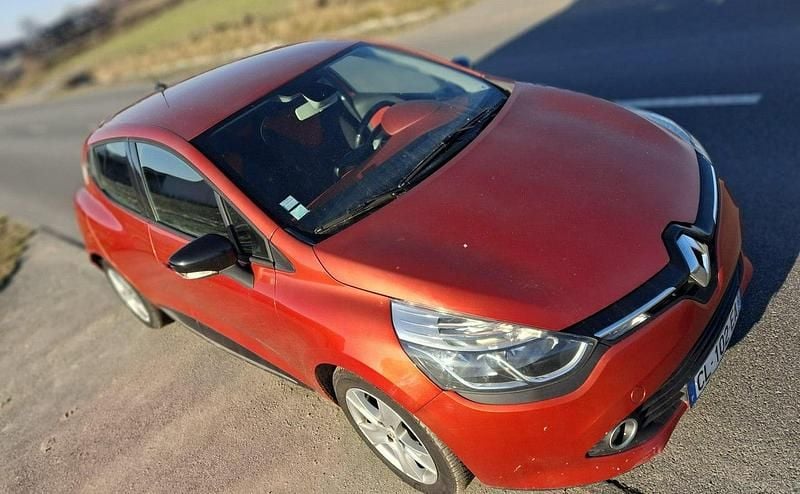 Używany Renault Clio IV 90 KM (66 kW) 2012 Bordowy Hatchback