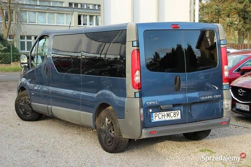 Używany Opel Vivaro 2013 Niebieski Minivan