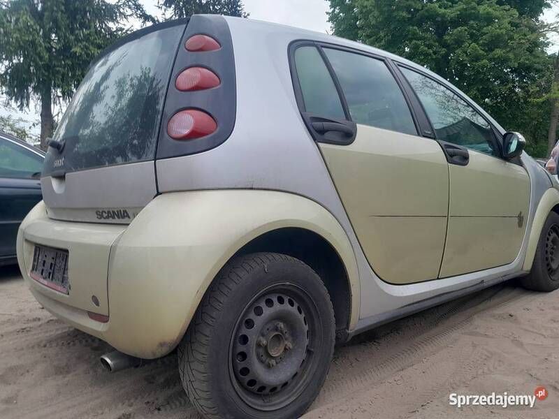 Srebrny Używany 2005 Smart ForFour Hatchback | 1499 zł (Uczciwa cena) - Obraz 1/4