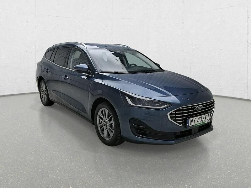 Niebieski ciemny Używany 2022 Ford Focus Kombi | 40 900 zł (Super Cena) - Obraz 1/4