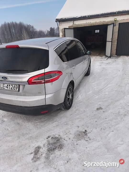 Używany Ford S-MAX S 2010 Srebrny Minivan