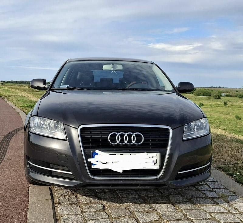 Inny kolor Używany 2012 Audi A3 Sedan/Limuzyna | 35 600 zł (Uczciwa cena) - Obraz 1/4