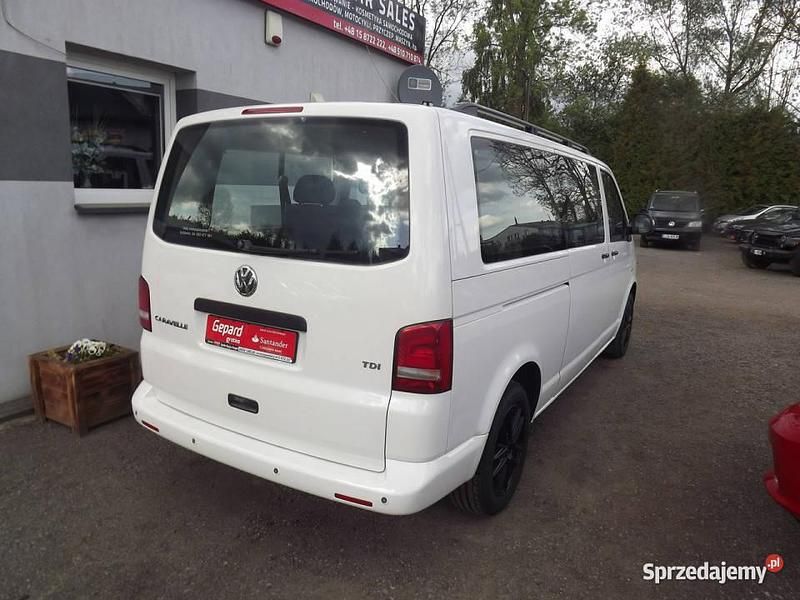 Używany VW Caravelle 140 KM (102 kW) 2012 Biały Minivan