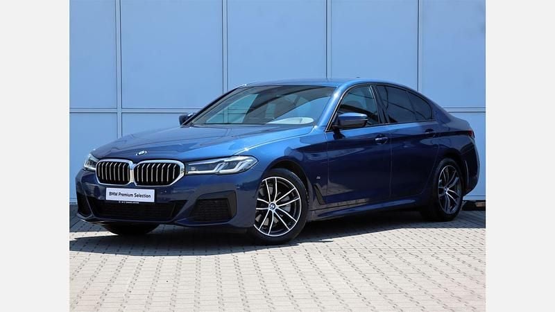 Niebieski phytonic metalizowany Używany 2021 BMW 520 Shadowline Sedan/Limuzyna | 169 900 zł - Obraz 1/3