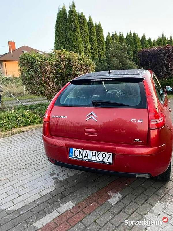 Używany Citroën C4 2006 Czerwony Coupe