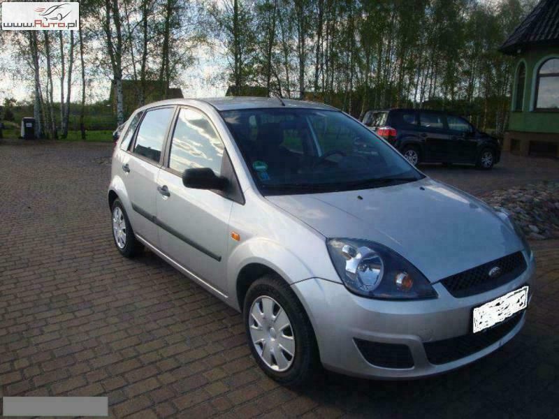 Srebrny (metalik) Używany 2007 Ford Fiesta Hatchback | 11 400 zł (Drogi) - Obraz 1/4