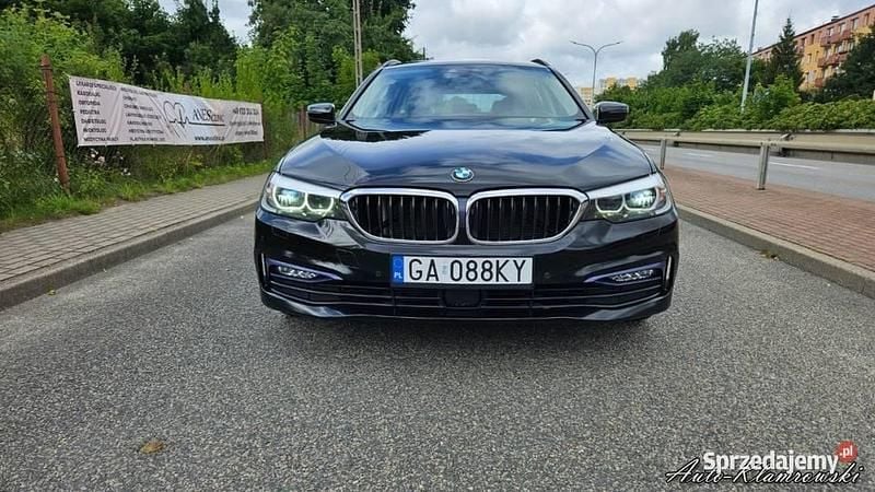 Używany 2018 BMW 520 Sport Line | 89 999 zł (Super Cena) - Obraz 1/4