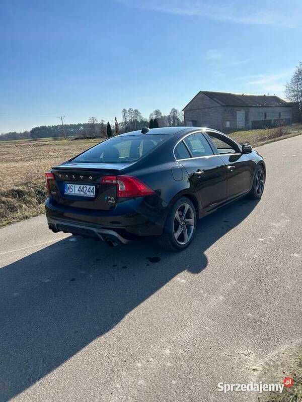 Używany Volvo S60 2015 Sedan/Limuzyna