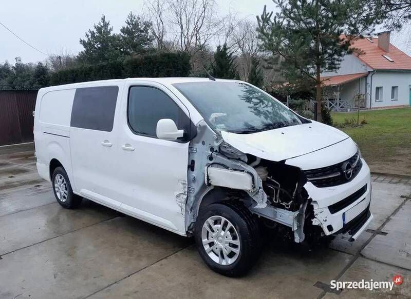 Używany Opel Vivaro 2020 Biały Minivan