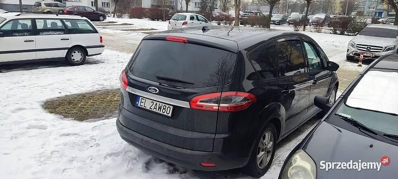 Używany Ford S-MAX S 2011 Czarny Minivan