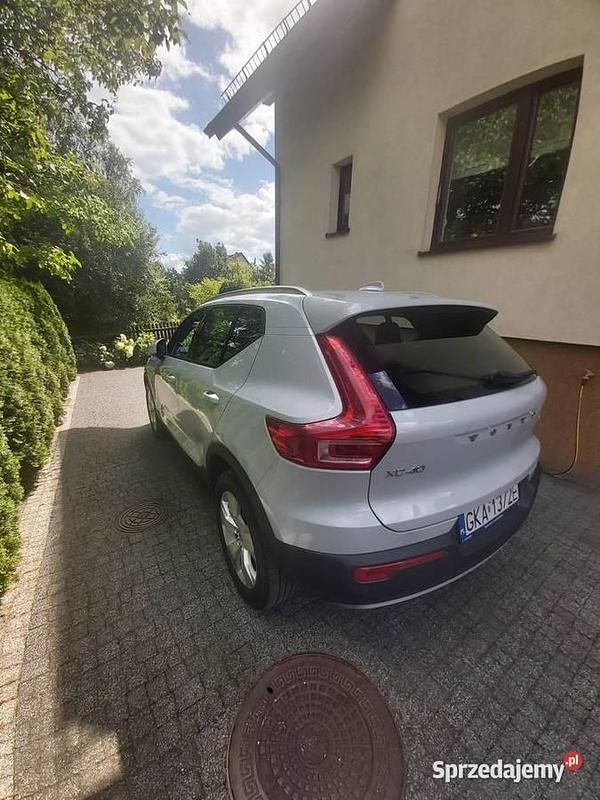 Używany 2021 Volvo XC40 SUV | 105 000 zł (Dobra cena) - Obraz 1/4
