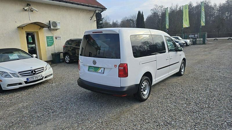 Używany VW Caddy Maxi 150 KM (110 kW) 2019 Biały Minivan