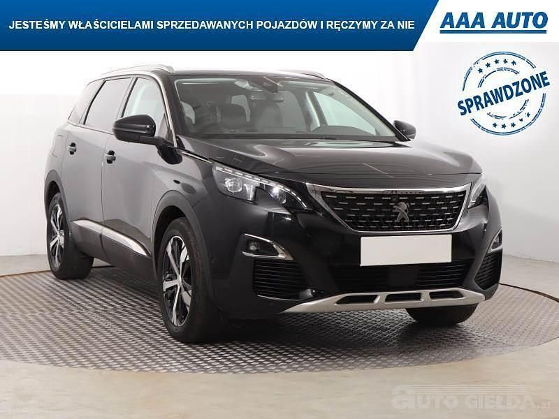 Używany Peugeot 5008 2018 Czarny SUV