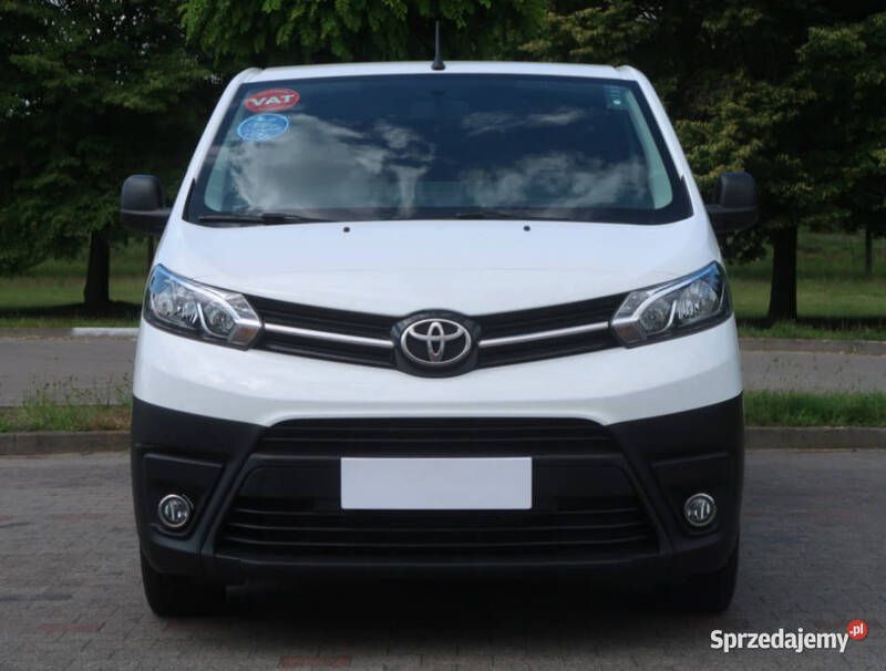 Biały Używany 2022 Toyota Proace Van | 101 999 zł (Uczciwa cena) - Obraz 1/4