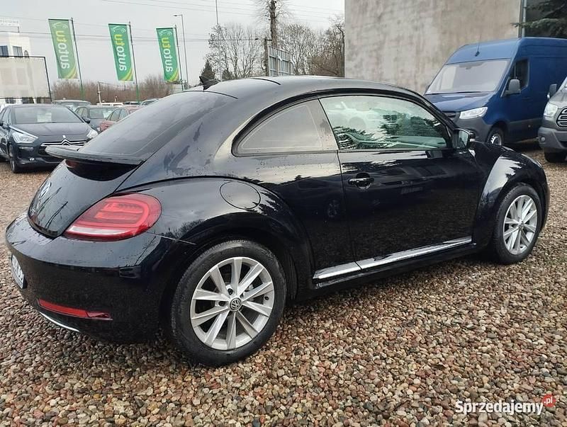 Używany VW Beetle 2018 Czarny Hatchback