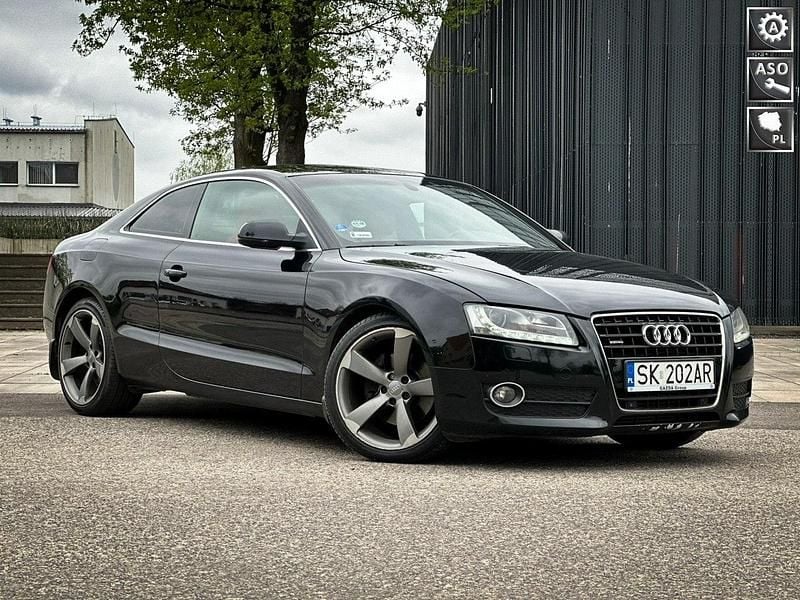 Czarny Używany 2009 Audi A5 Coupe | 32 500 zł - Obraz 1/4