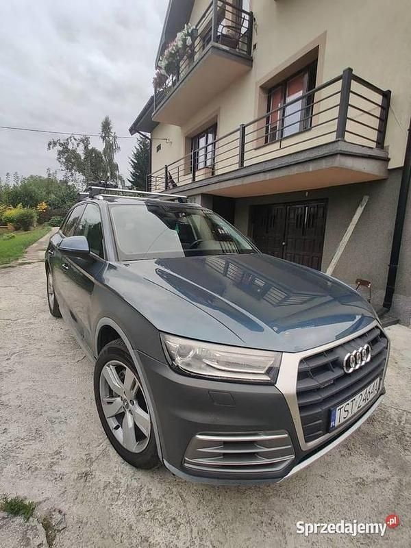 Niebieski Używany 2017 Audi Q5 Premium SUV | 63 999 zł - Obraz 1/4
