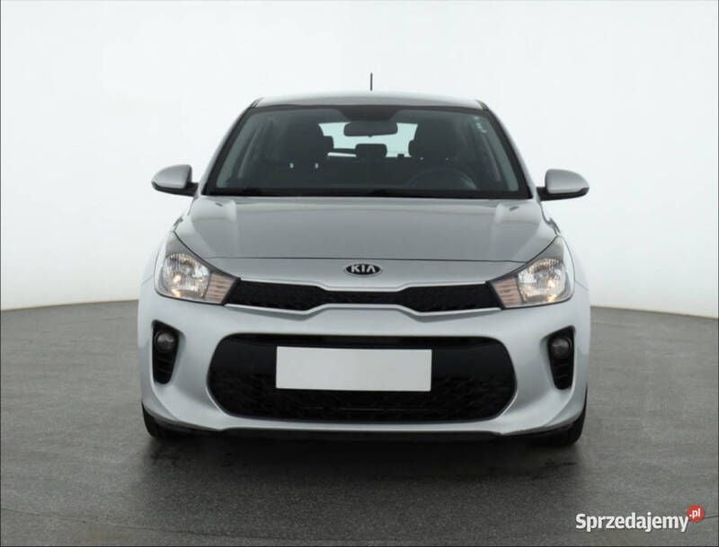 Srebrny Używany 2019 Kia Rio Hatchback | 40 999 zł (Uczciwa cena) - Obraz 1/4