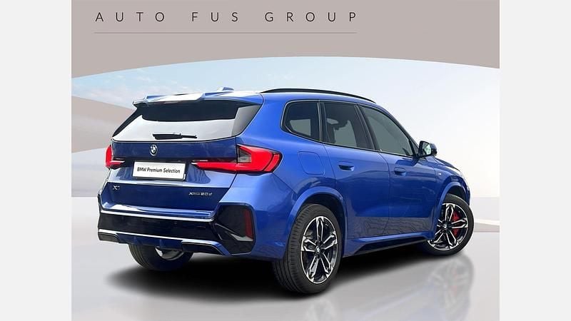 Używany BMW X1 Comfort Edition 150 KM (110 kW) 2025 Niebieski portimao m metalizowany SUV