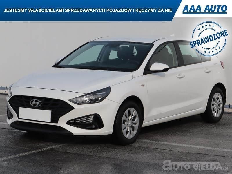 Używany Hyundai i30 2021 Biały