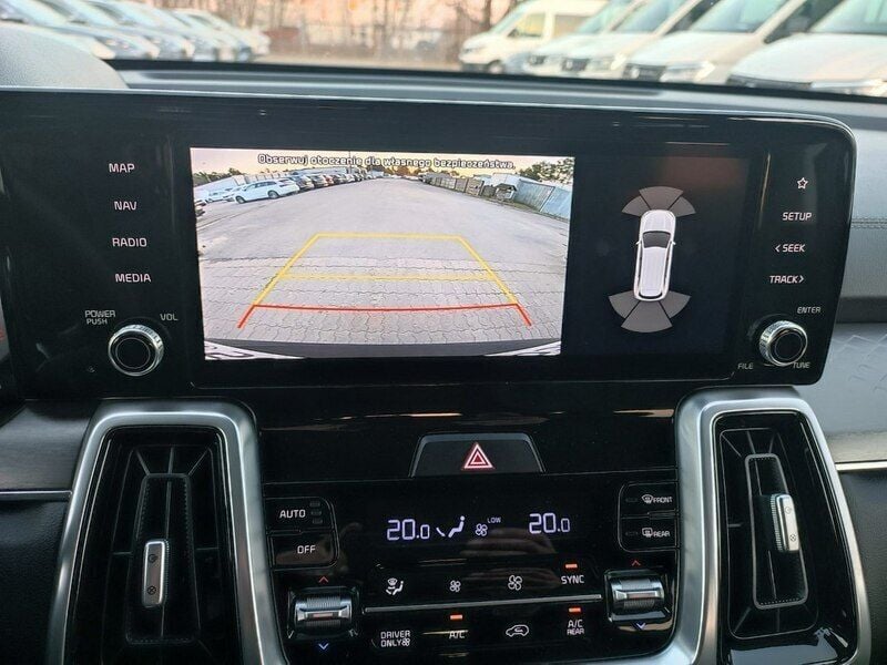 Używany Kia Sorento 180 KM (132 kW) 2021 Czarny (metalik) SUV