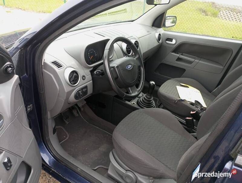 Używany Ford Fusion 2002 Hatchback