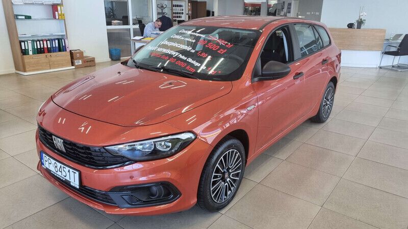 Pomarańczowy paprika Nowe 2024 Fiat Tipo Wagon Kombi | 99 500 zł - Obraz 1/4