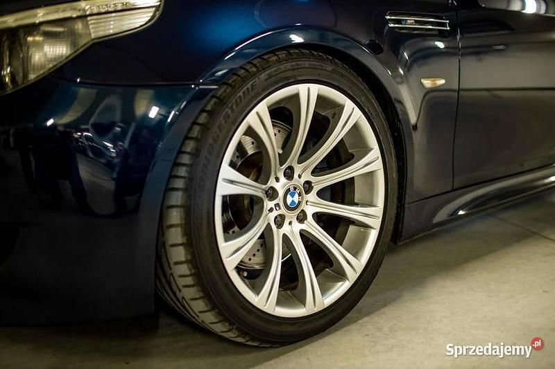 Używany BMW M5 2005 Granatowy Sedan/Limuzyna