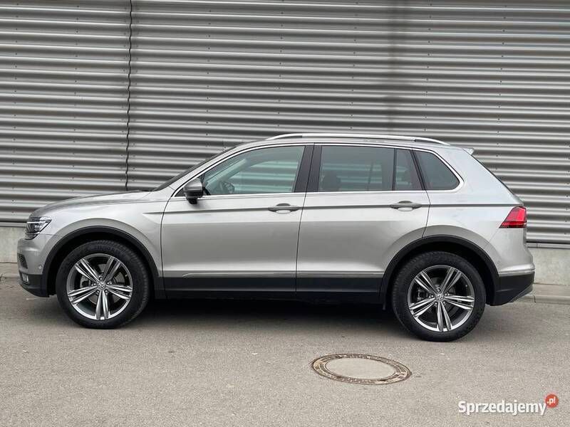 Szary Używany 2020 VW Tiguan SUV | 107 900 zł (Drogi) - Obraz 1/4