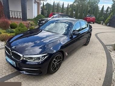 Inny kolor Używany 2019 BMW 530 Sedan/Limuzyna | 109 900 zł - Obraz 1/4