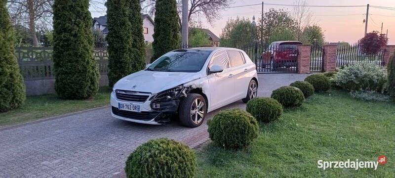 Używany Peugeot 308 GT-line 2015 Biały Sedan/Limuzyna