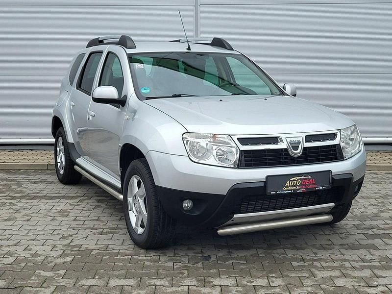 Używany Dacia Duster 107 KM (78 kW) 2013 Srebrny SUV