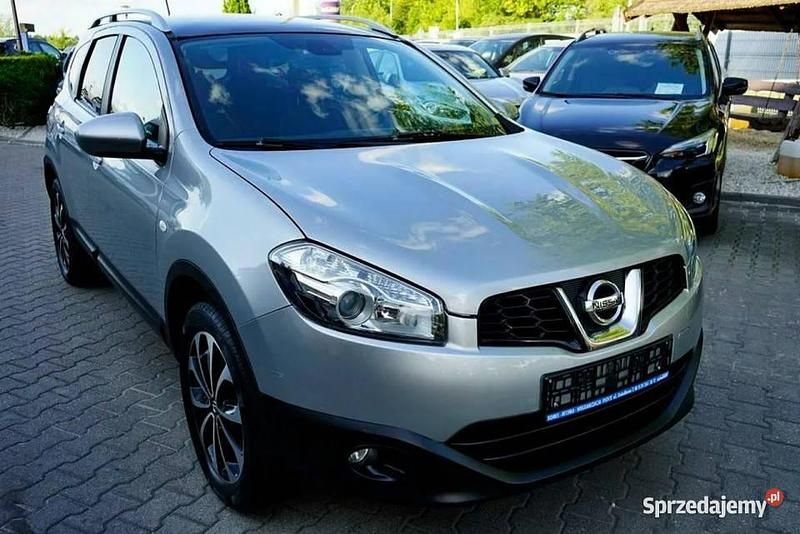Używany Nissan Qashqai +2 109 KM (80 kW) 2010 Srebrny SUV