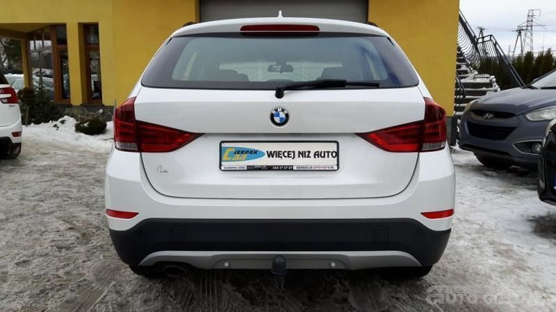 Używany BMW X1 2013 Biały metalik SUV