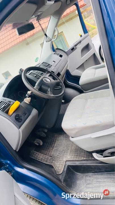 Niebieski Używany 2004 VW T5 Van | 16 900 zł (Dobra cena) - Obraz 1/4